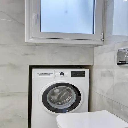 White And Grey Super Luxury Flat * Athens